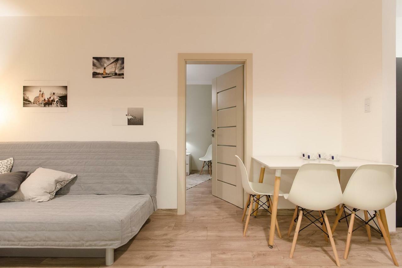 White Swan Apartment كراكوفيا المظهر الخارجي الصورة